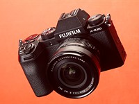 Fujifilm X-S20 initial review