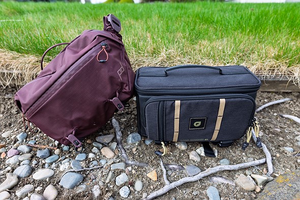 Peak-Design-sling-vs-PolarPro-bag