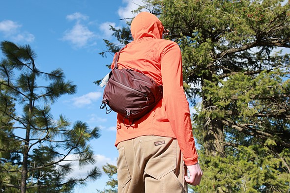 Peak-Design-worn-as-sling-cropped