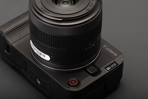 EOS R50V Logo