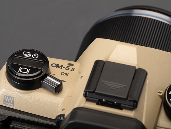 OM-5 II nameplate